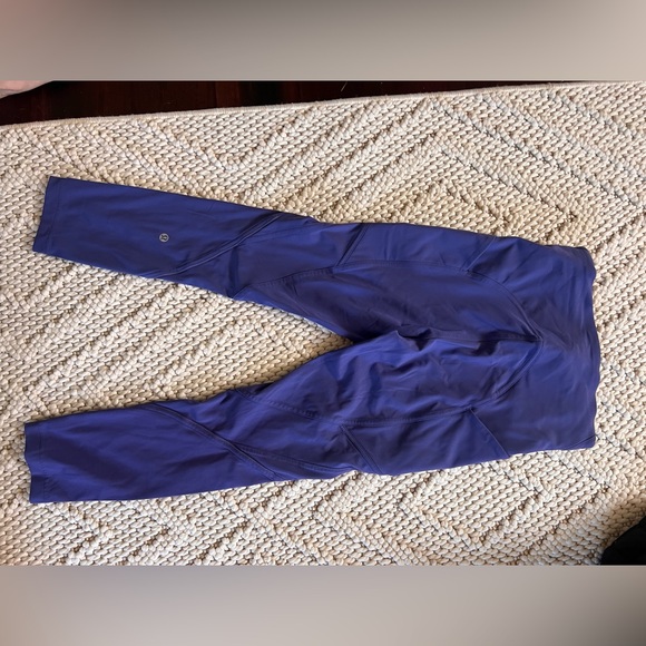 Lulu lemon 23” leggings. Kind of periwinkle/indigo color - Picture 2 of 2